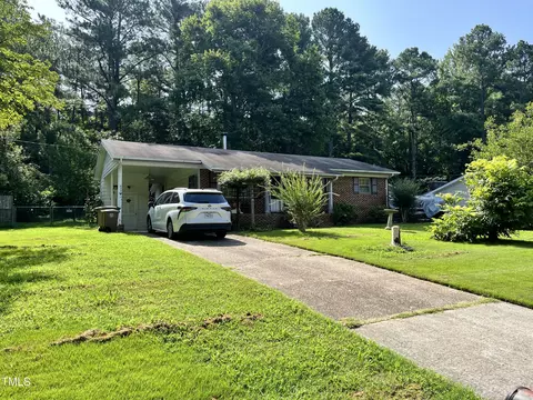833 S Wingate St, Wake Forest, NC 27587