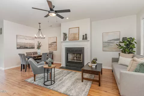 135 Licorice Dr, Apex, NC 27502