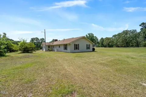 71 Tulip Ln, Cameron, NC 28326 photo 3