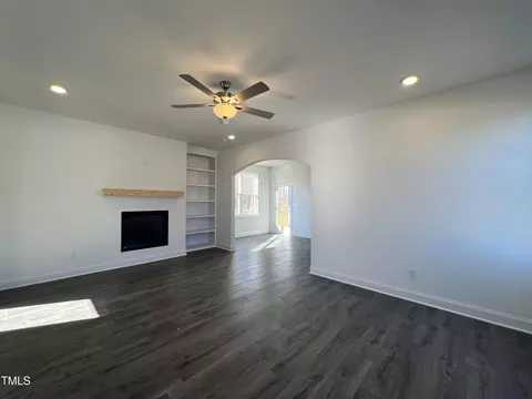 Living - 344 Longbow Dr, Middlesex, NC 27557 photo 2 of 3