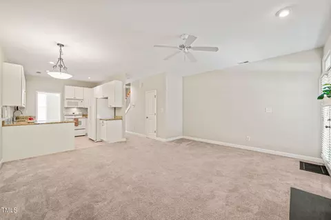 112 Grapevine Trl, Durham, NC 27707 photo 15