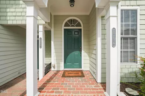 112 Grapevine Trl, Durham, NC 27707 photo 2
