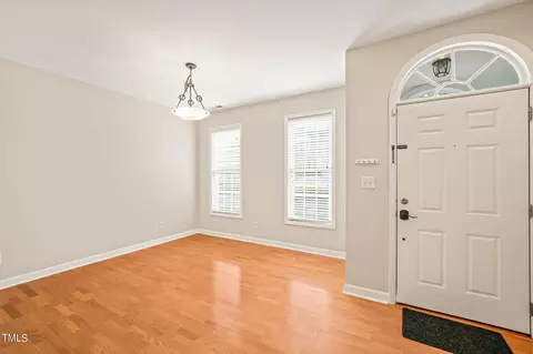 112 Grapevine Trl, Durham, NC 27707 photo 3