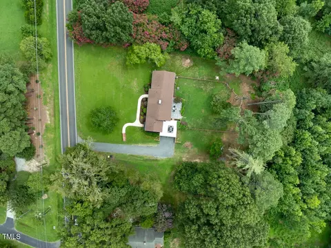 View/Area - 4621 Erwin Rd, Durham, NC 27705 photo 1 of 5