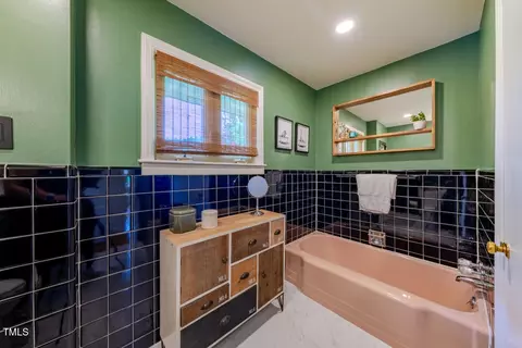 Bath - 4621 Erwin Rd, Durham, NC 27705 photo 2 of 3