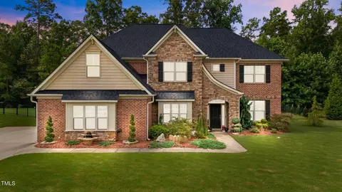 160 Siena Way, Clayton, NC 27527