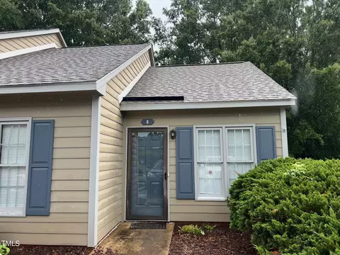 8 Fashion Pl, Durham, NC 27705