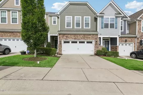 306 Copperfield Ct, Cary, NC 27513