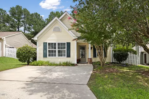 614 Ashford Ln, Durham, NC 27713