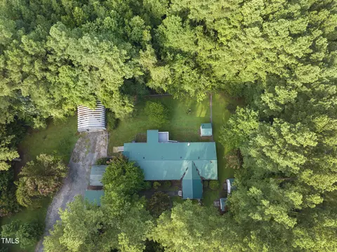 29 Skylark Ln, Henderson, NC 27537