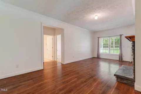 Living - 301 Sunset Rd, Pelham, NC 27311 photo 3 of 3