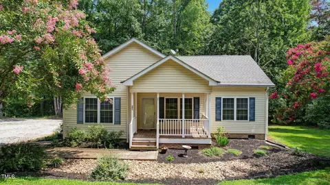 301 Sunset Rd, Pelham, NC 27311