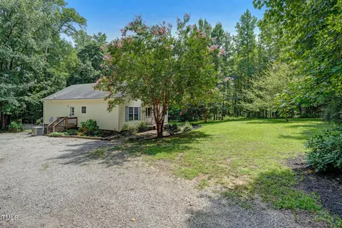 Exterior - 301 Sunset Rd, Pelham, NC 27311 photo 6 of 10