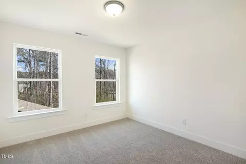 Bedroom - 82 Gander Dr, Benson, NC 27504 photo 3 of 4