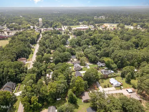 View/Area - 404 Penny St, Garner, NC 27529 photo 1 of 2