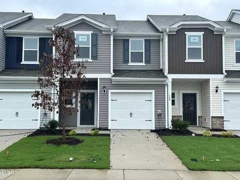 924 Rolling Flds Dr, Graham, NC 27253 photo 1