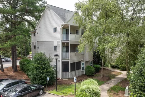 600 Audubon Lake Dr #05A-23, Durham, NC 27713