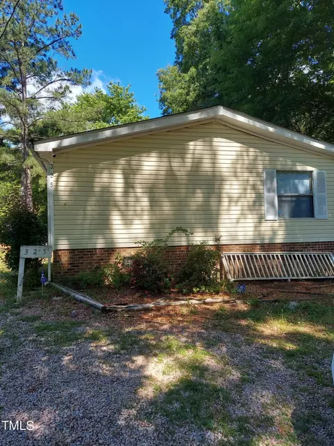 325 N Franklin St, Wake Forest, NC 27587