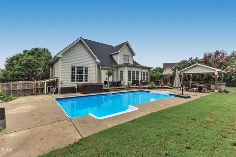 8705 Oregon Inlet Ct, Raleigh, NC 27603