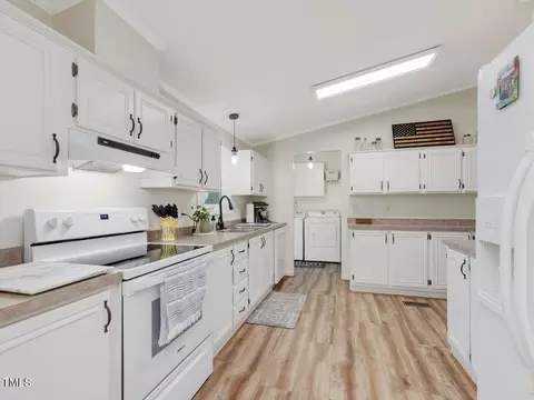 Kitchen - 694 Sellars Rd, Cameron, NC 28326 photo 2 of 2