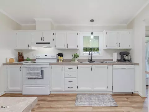 Kitchen - 694 Sellars Rd, Cameron, NC 28326 photo 1 of 2