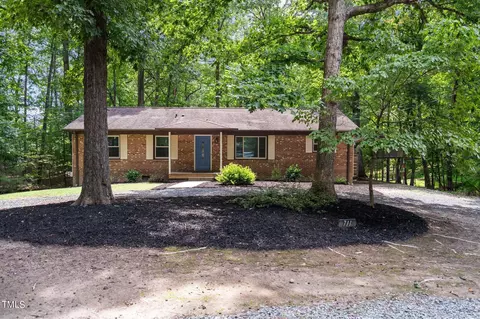 711 Walsenburg Dr, Durham, NC 27712
