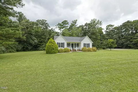 1801 Blue Marble Ct, Willow Spring, NC 27592 photo 2