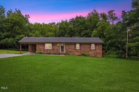 8204 8206 Stephenson Rd, Apex, NC 27539