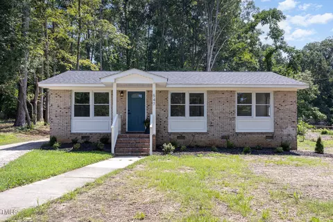 547 Dacian Rd, Raleigh, NC 27610