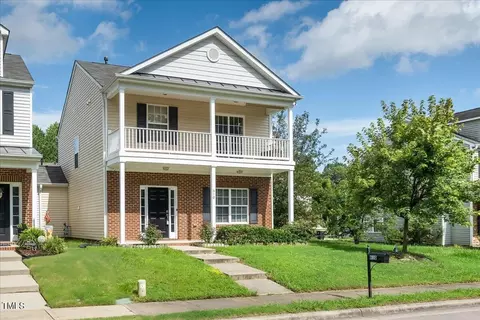 610 Jumping Frog Ln, Knightdale, NC 27545