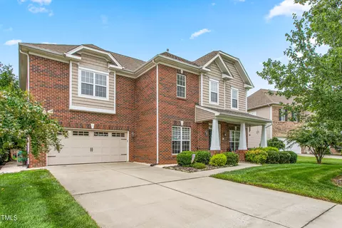 124 Cape Fear Dr, Whitsett, NC 27377