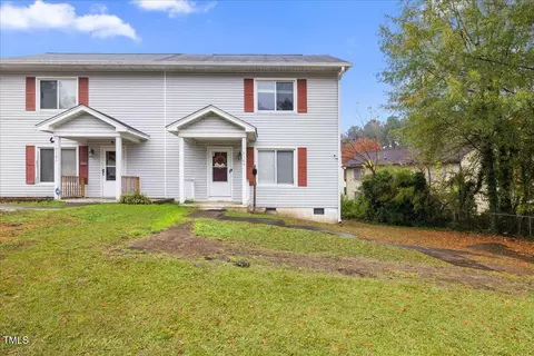 3104 Quinley Pl, Raleigh, NC 27604