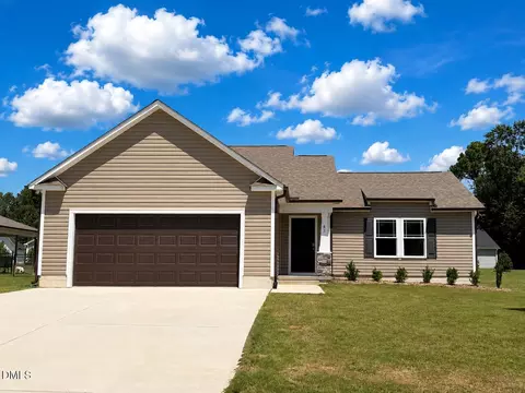 83 Oakfield Trace Dr, Four Oaks, NC 27524