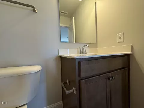 97 Mapledale Ct, Benson, NC 27504 photo 16