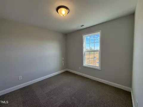 97 Mapledale Ct, Benson, NC 27504 photo 13