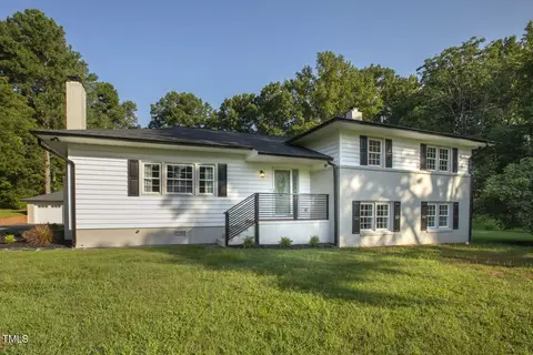 704 Burlington Rd, Roxboro, NC 27573