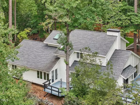 3825 Darby Rd, Durham, NC 27707 photo 2