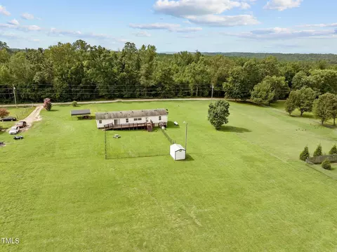 402 Buffalo Creek Ln, Kittrell, NC 27544