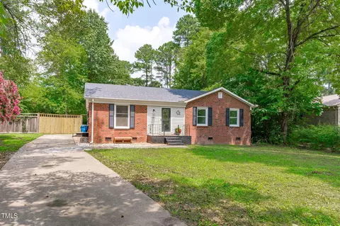 5805 Shamrock Rd, Durham, NC 27713 photo 1