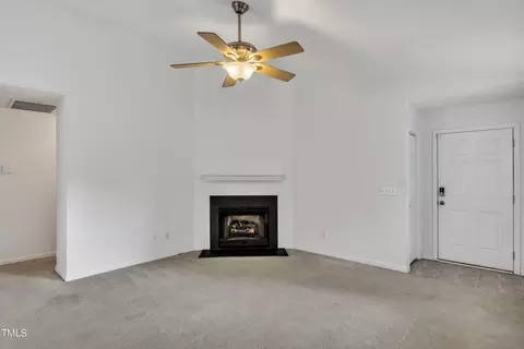 2 Evanwald Ct, Durham, NC 27703 photo 9