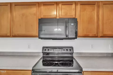 2 Evanwald Ct, Durham, NC 27703 photo 16