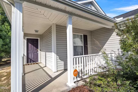 2 Evanwald Ct, Durham, NC 27703 photo 4