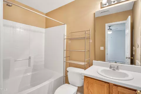 2 Evanwald Ct, Durham, NC 27703 photo 22