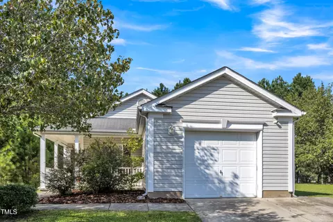 2 Evanwald Ct, Durham, NC 27703 photo 2