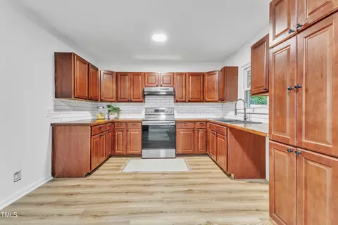 2909 Independence Ave, Durham, NC 27703 photo 14
