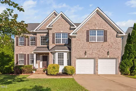 109 Muses Mill Ct, Holly Springs, NC 27540