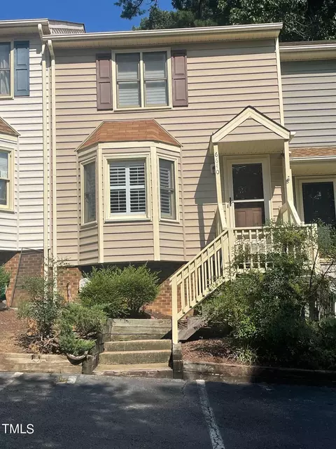6640 English Ivy Ln, Raleigh, NC 27615