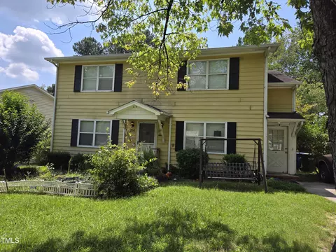 214 Bridgefield Pl #A/B, Durham, NC 27705 photo 3