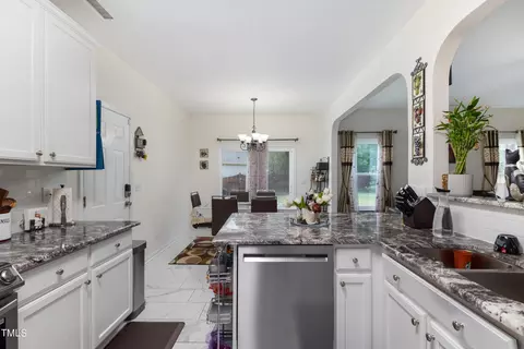 3 Weeping Beech Way, Durham, NC 27713 photo 4