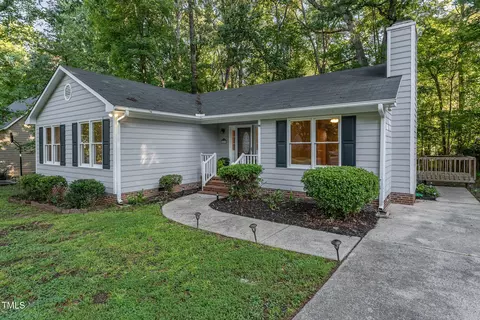622 Sanderson Dr, Durham, NC 27704